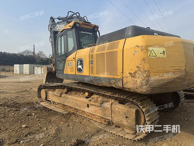 整機(jī)右后45°(整機(jī)外觀) 整機(jī)右后45°(整機(jī)外觀)