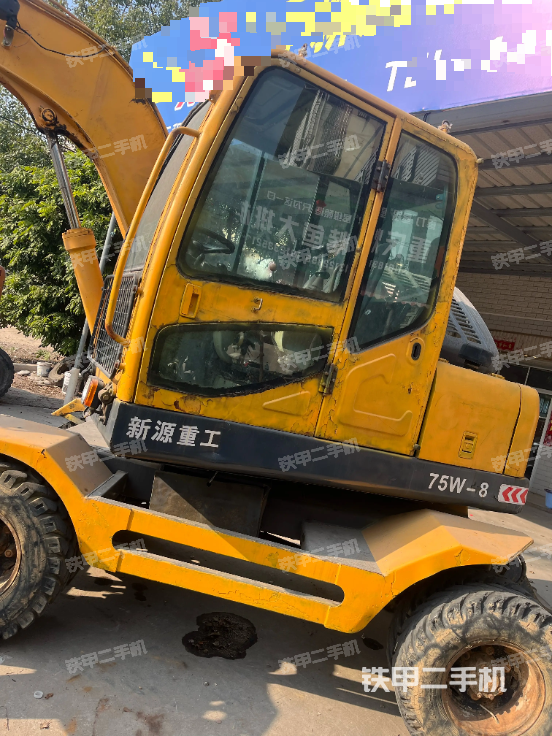 单侧履带整体（整机外观）