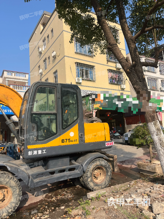 驾驶室整体（整机外观）