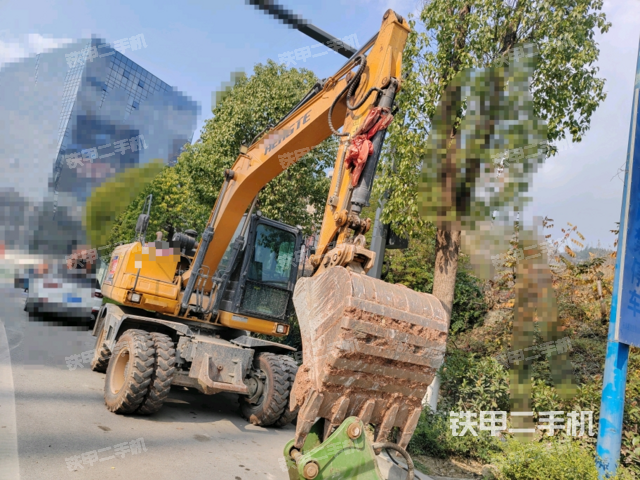 右前45(整機外觀) 右前45(整機外觀)