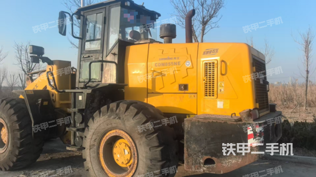 整機(jī)右后45°（整機(jī)外觀及大件）