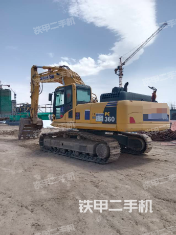 整機(jī)右后45°(整機(jī)外觀) 整機(jī)右后45°(整機(jī)外觀)