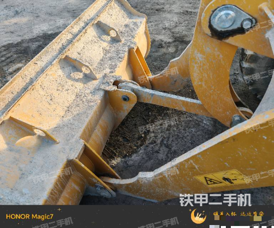 工作裝置整體(整機外觀及大件) 工作裝置整體(整機外觀及大件)