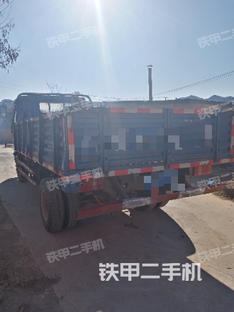 整机右后45°（设备外观及核心部件）