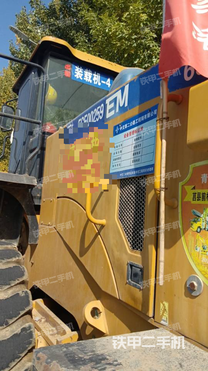 發(fā)動機左側(cè)（整機外觀及大件）