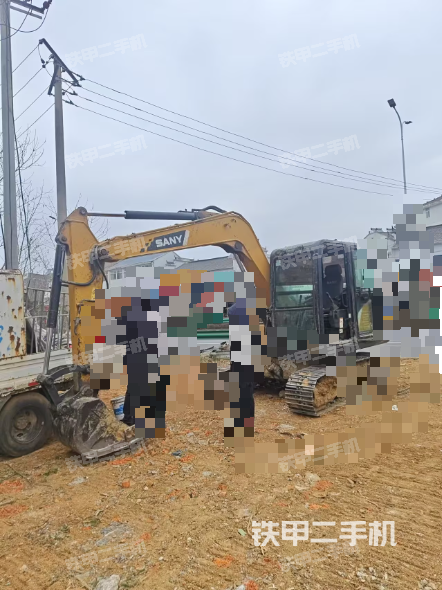 三一重工SY75C挖掘機(jī)