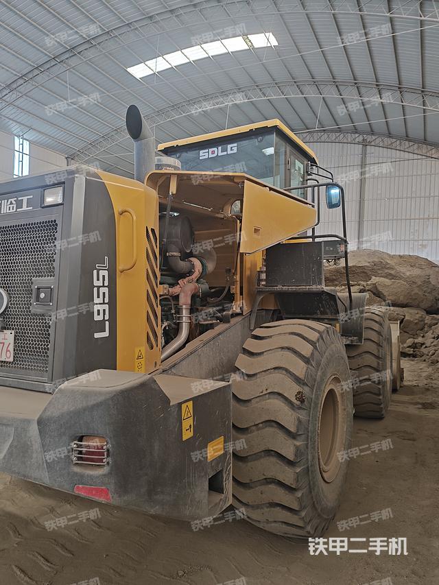 整机右后45°（整机外观及大件）