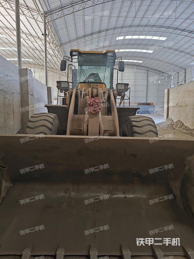 工作装置整体（整机外观及大件）