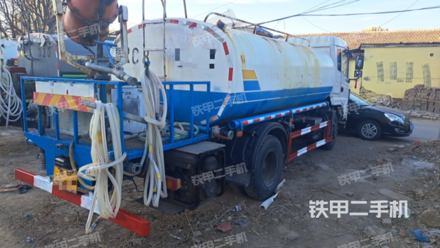 整机右后45°（设备外观及核心部件）