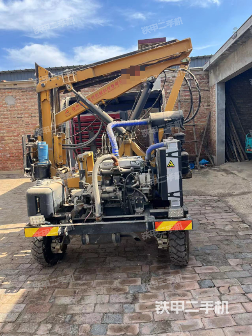 整機左側(cè)（設(shè)備外觀及核心部件）