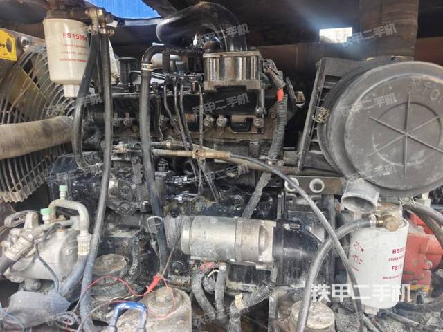 發(fā)動(dòng)機(jī)整體俯視（整機(jī)外觀）