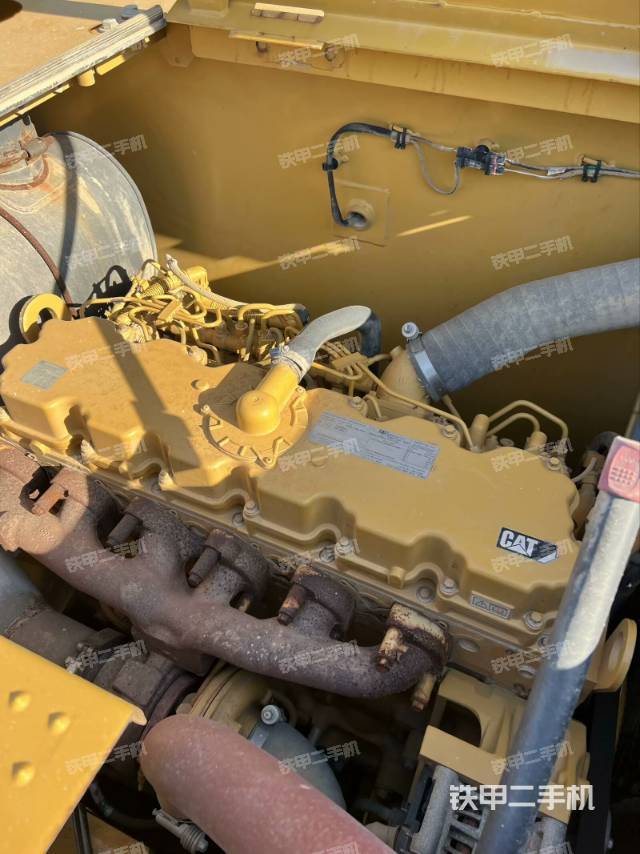 发动机整体俯视（整机外观）