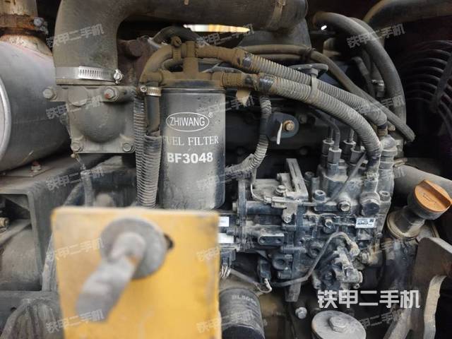 發(fā)動(dòng)機(jī)整體俯視(整機(jī)外觀) 發(fā)動(dòng)機(jī)整體俯視(整機(jī)外觀)
