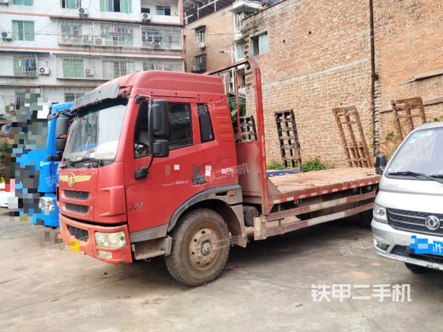 整機(jī)左側(cè)（設(shè)備外觀及核心部件）