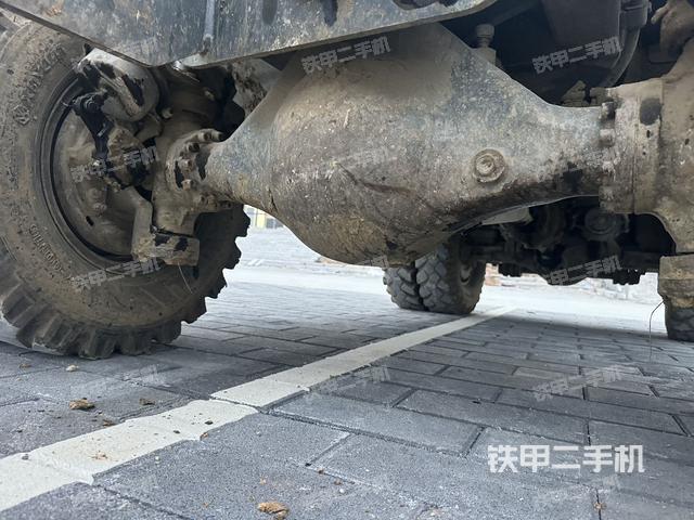 新源XYB75W-9挖掘机的设备实拍-第3张实拍照片