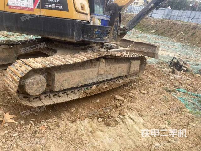 整機右后45°(整機外觀) 整機右后45°(整機外觀)