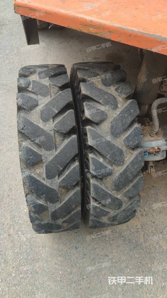 单侧履带整体（整机外观）