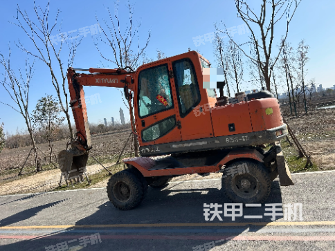 单侧履带整体（整机外观）