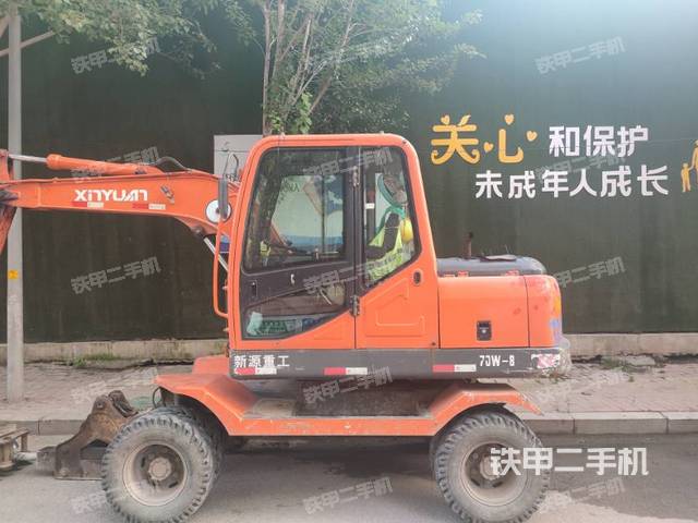 驾驶室整体（整机外观）