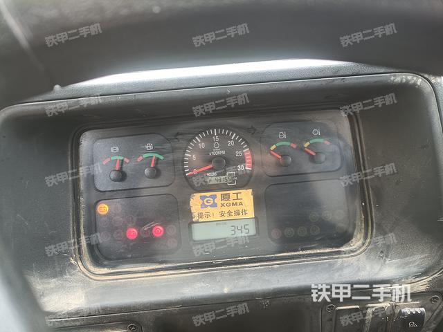 駕駛室操作臺(整機外觀及大件) 駕駛室操作臺(整機外觀及大件)