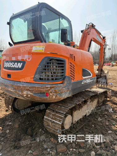 整機右后45°（整機外觀）