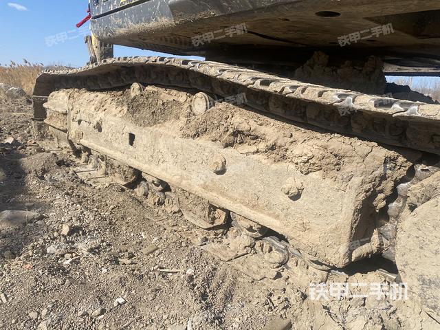 单侧履带整体（整机外观）