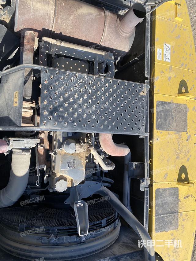 发动机整体俯视（整机外观）