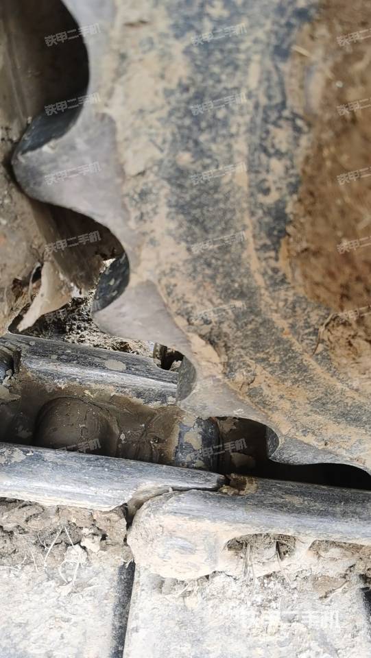 单侧履带整体（整机外观）