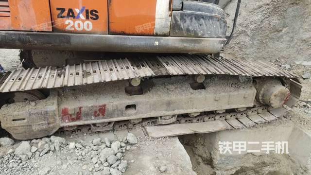 单侧履带整体（整机外观）