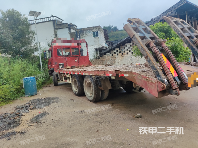 整机左侧（设备外观及核心部件）