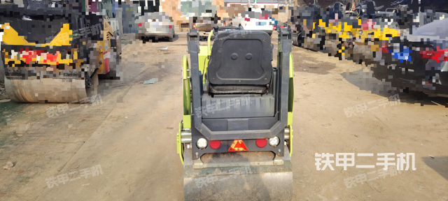 整機(jī)右后45°（設(shè)備外觀及核心部件）