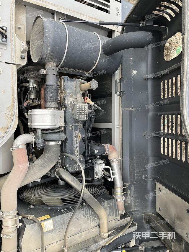 发动机整体俯视（整机外观）