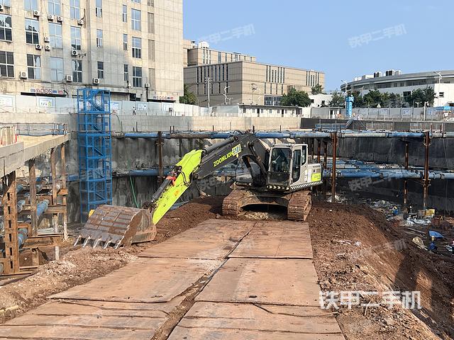 驾驶室整体（整机外观）