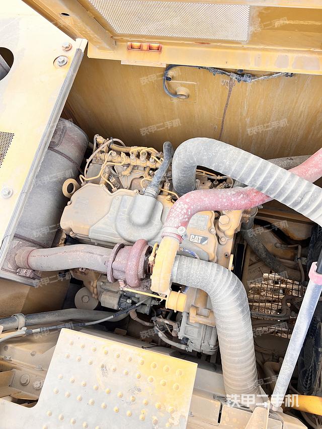 發(fā)動機(jī)整體俯視（整機(jī)外觀）