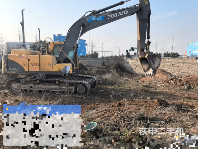 沃尔沃EC210BLC挖掘机