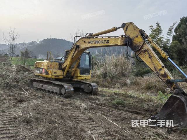 整機(jī)右后45°(整機(jī)外觀) 整機(jī)右后45°(整機(jī)外觀)