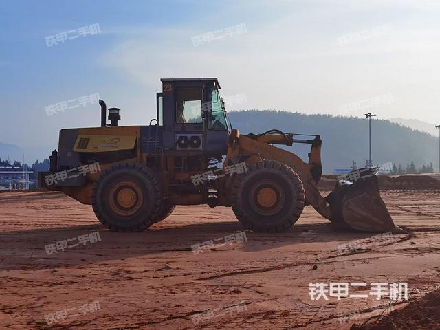 整機右后45°（整機外觀及大件）