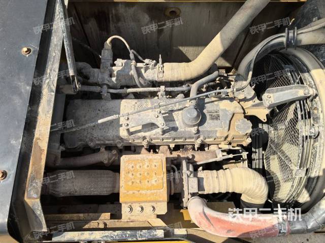 發(fā)動(dòng)機(jī)整體俯視（整機(jī)外觀）