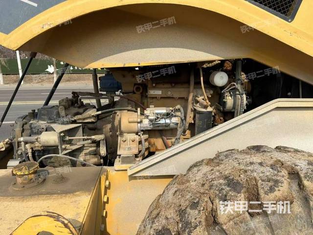 發(fā)動機整體俯視（整機外觀）