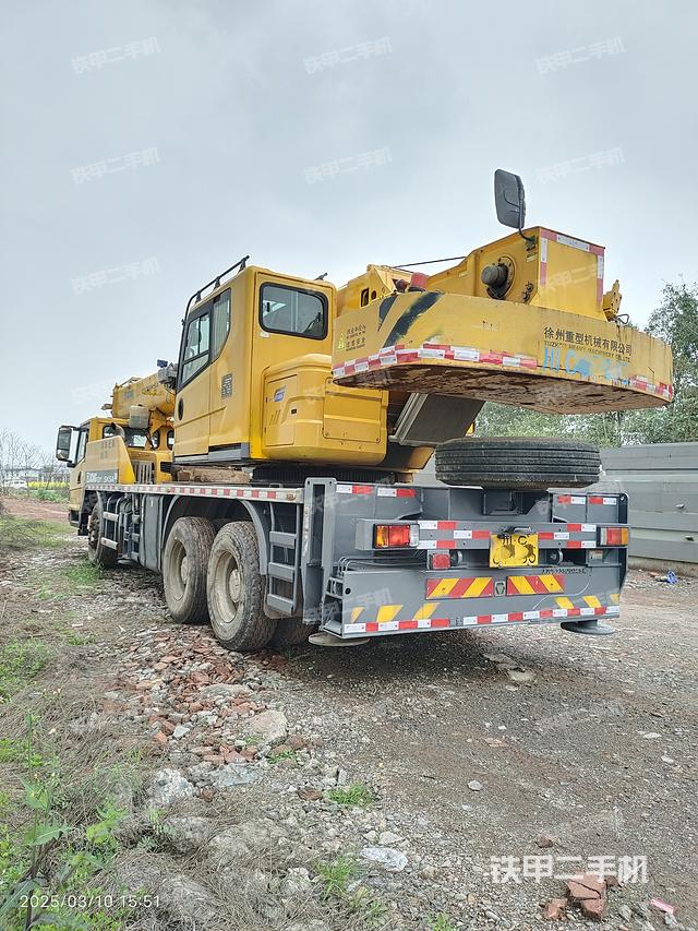 整機(jī)右側(cè)(設(shè)備外觀及核心部件) 整機(jī)右側(cè)(設(shè)備外觀及核心部件)