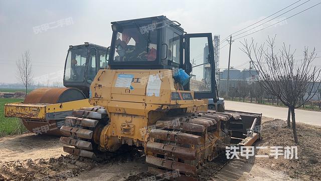 整机右后45°（设备外观及核心部件）