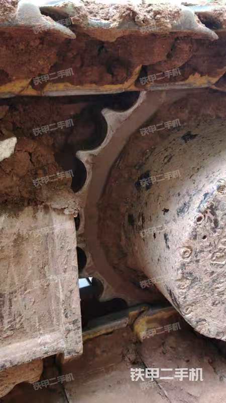 单侧履带整体（整机外观）