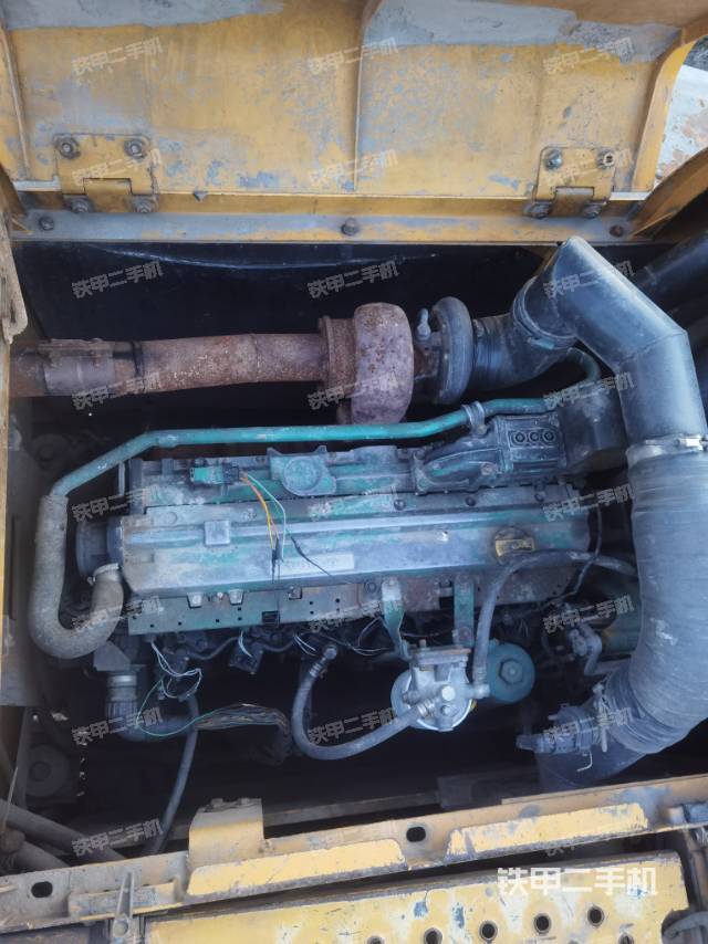 发动机整体俯视（整机外观）