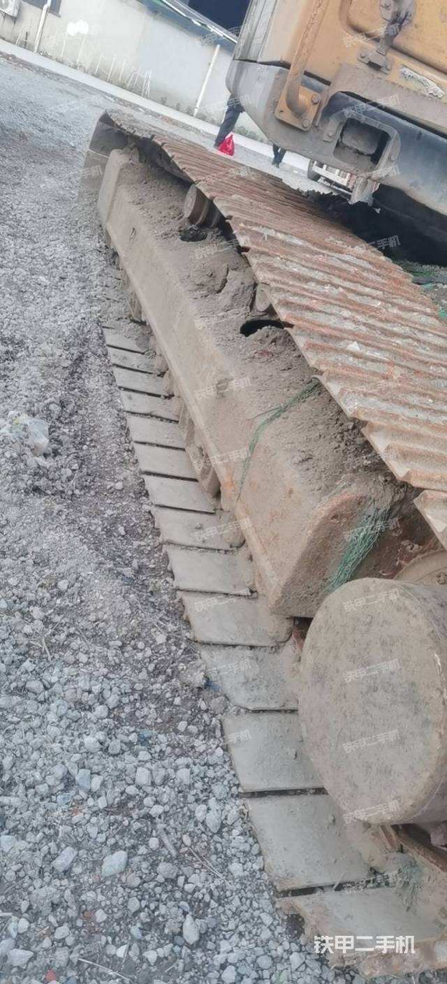 单侧履带整体（整机外观）