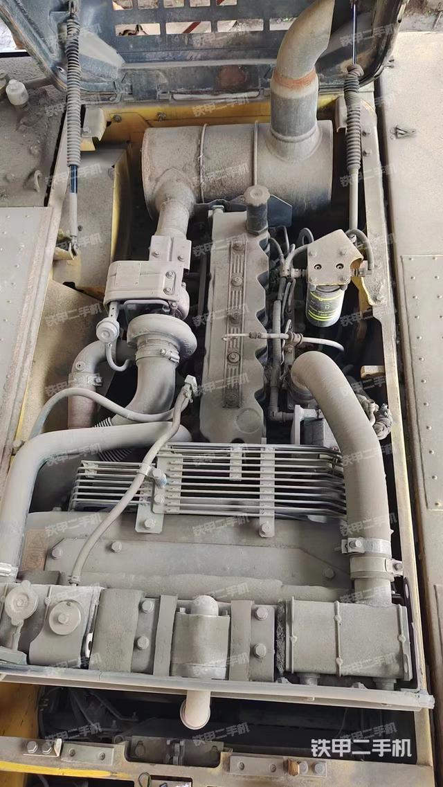 發(fā)動(dòng)機(jī)整體俯視（整機(jī)外觀）