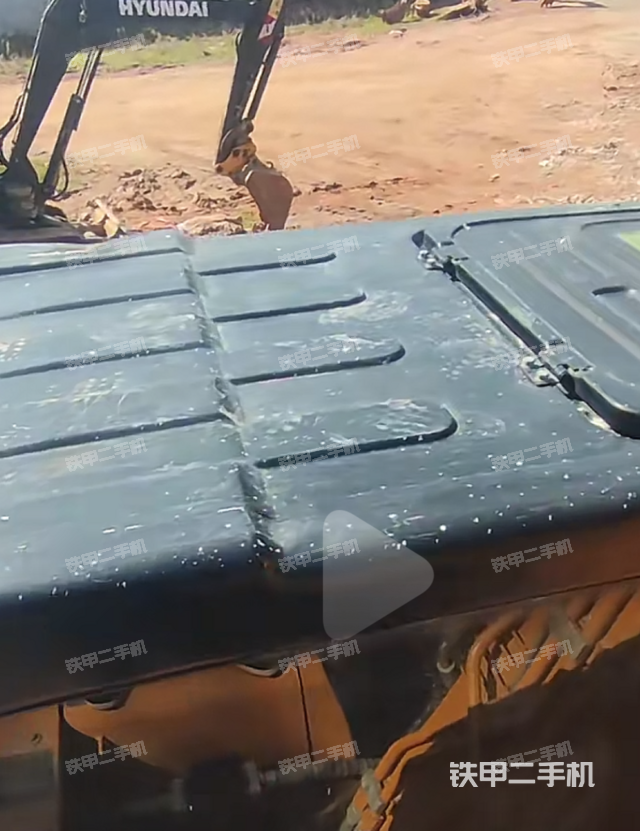 駕駛室頂部（整機(jī)外觀）