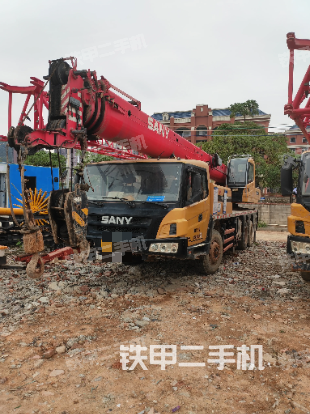 整機(jī)右后45°(設(shè)備外觀及核心部件) 整機(jī)右后45°(設(shè)備外觀及核心部件)