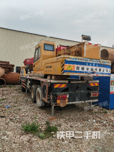 整機(jī)左側(cè)(設(shè)備外觀及核心部件) 整機(jī)左側(cè)(設(shè)備外觀及核心部件)