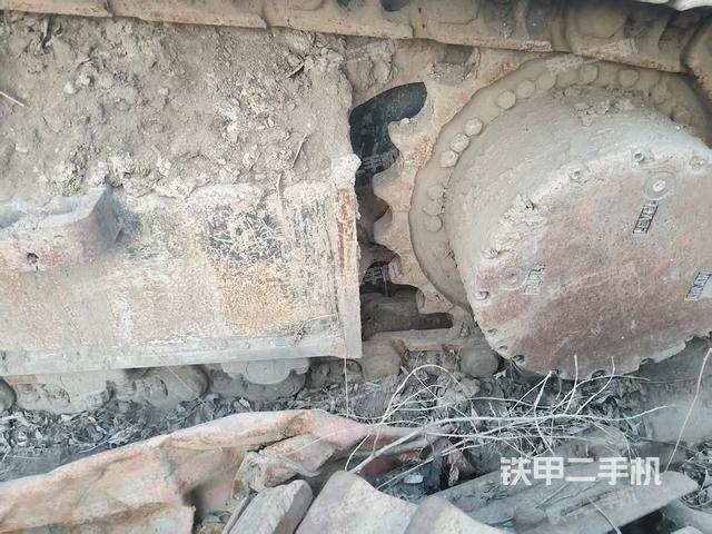 单侧履带整体（整机外观）