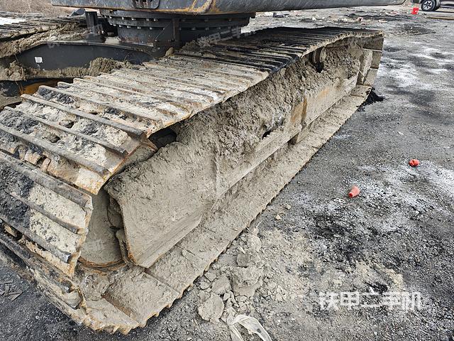 单侧履带整体（整机外观）